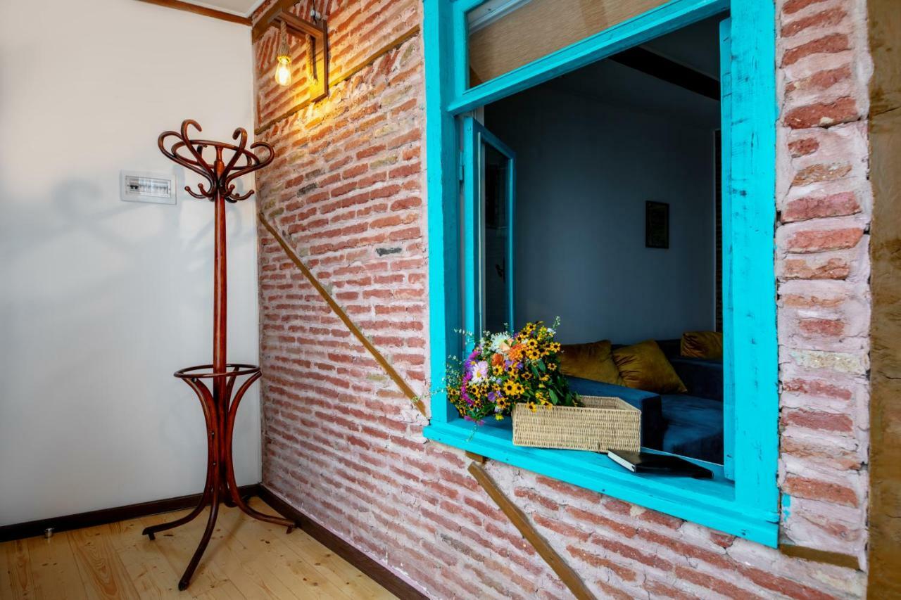 Apartment Ornament تبليسي المظهر الخارجي الصورة