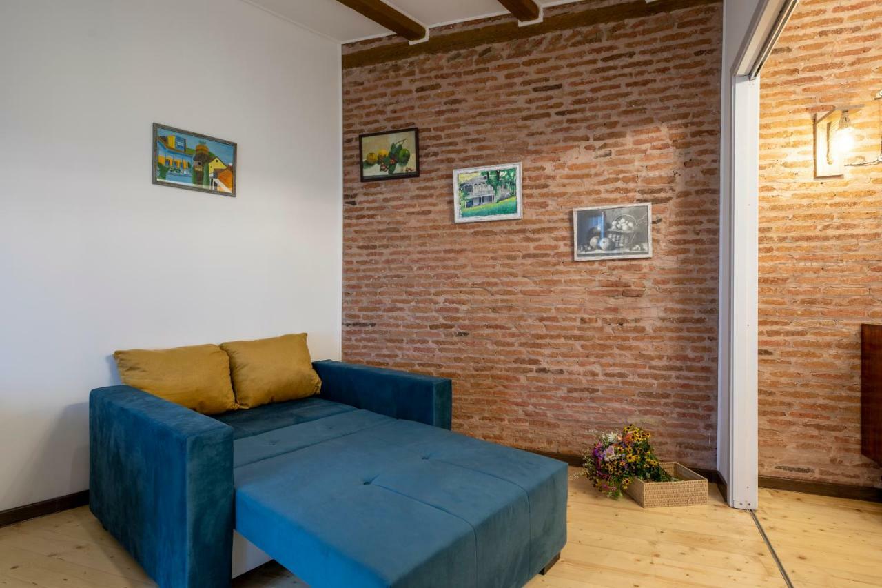 Apartment Ornament تبليسي المظهر الخارجي الصورة