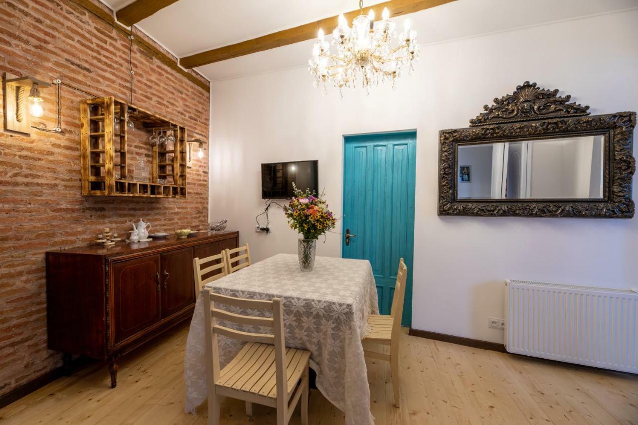 Apartment Ornament تبليسي المظهر الخارجي الصورة