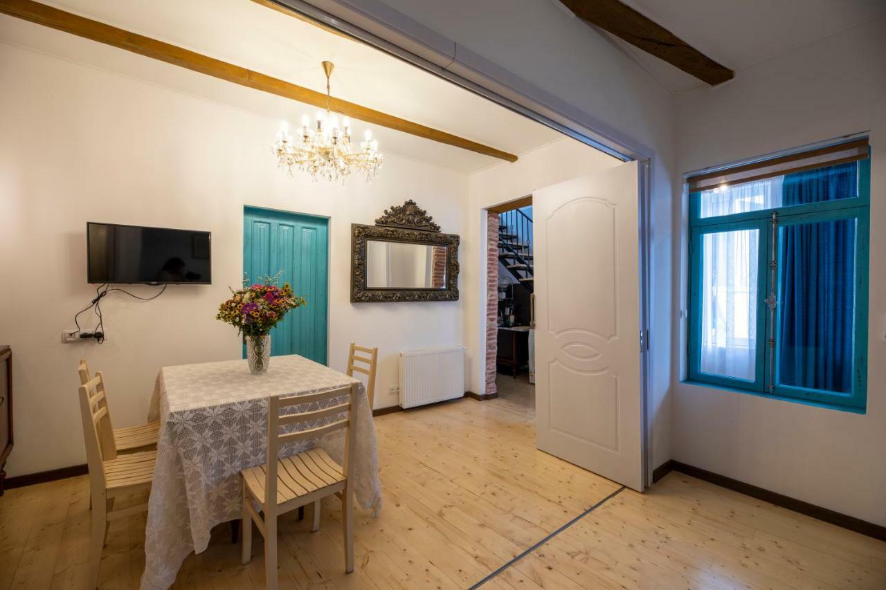 Apartment Ornament تبليسي المظهر الخارجي الصورة